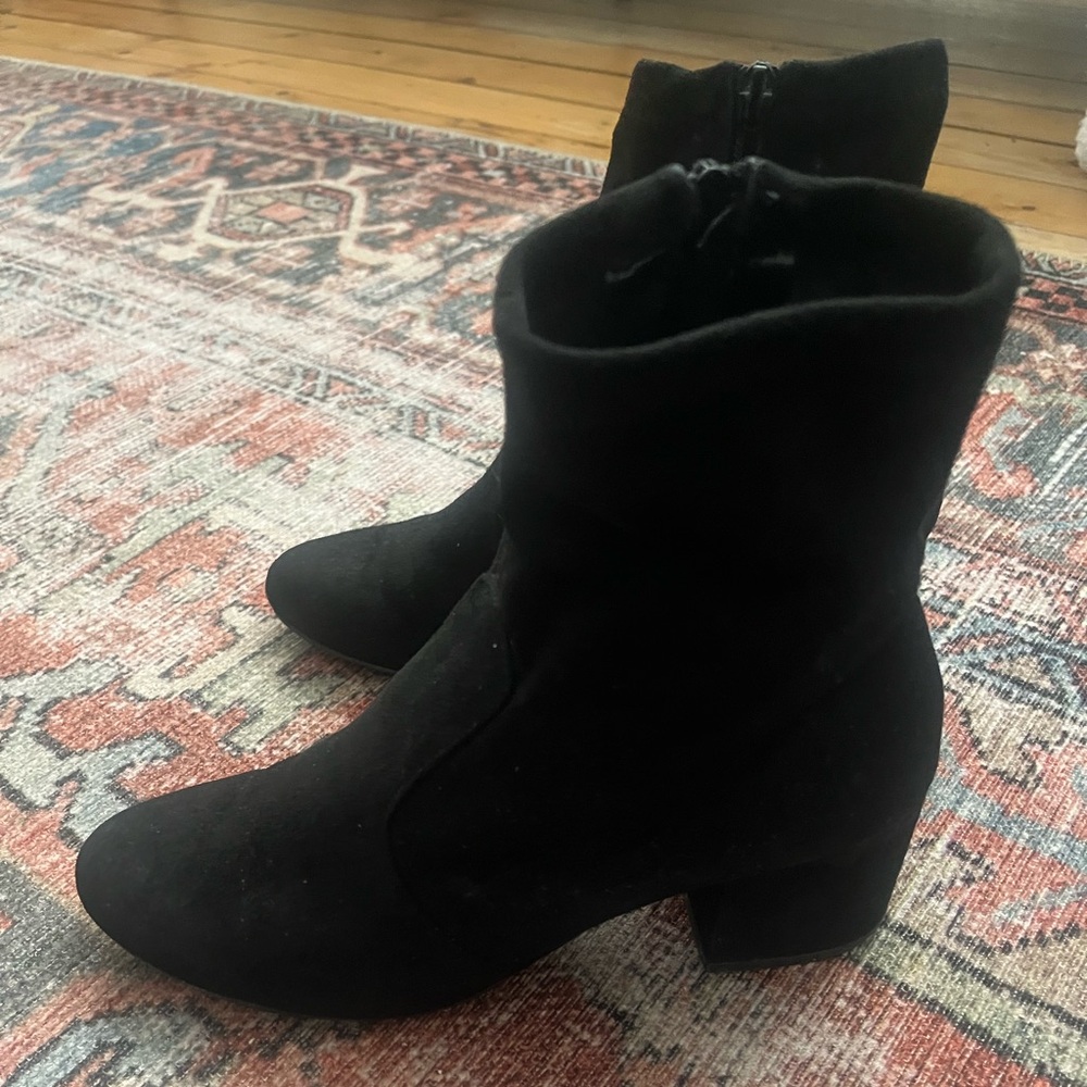 Steve Madden Ivy booties